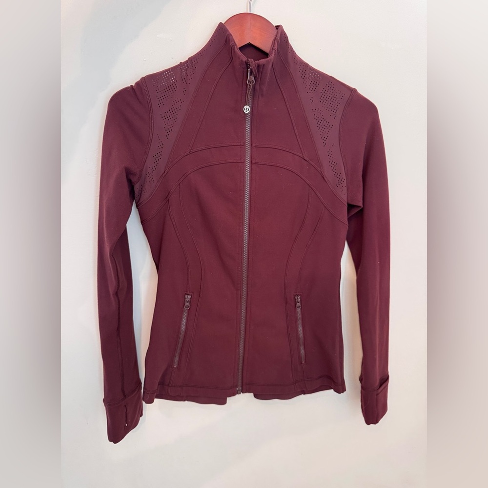 Lululemon Define jacket laser cut 6